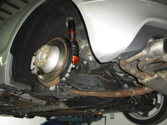 Audi TT mit Upside-Down Federbein an der HA.JPG