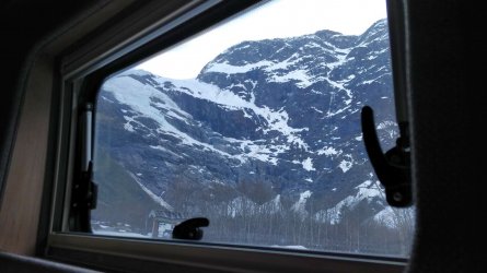 Fensterblick_Boyabren-Gletschee.jpg