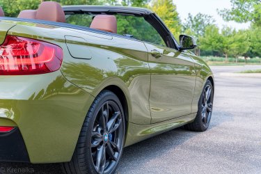 Inozetek Supergloss Army Green 4.jpg