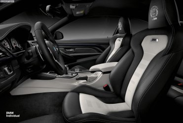 BMW-Individual-Manufaktur-BMW-M4-F82-Macao-Blue-05.jpg