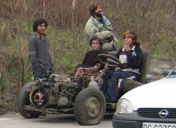 freaks8xrb9yd.jpg