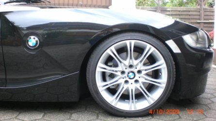 BMW Z4 Rad v.r.JPG