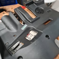 20240107_Fußraumbeleuchtung4.jpg