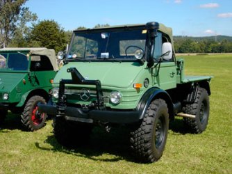 unimog-u-406-cabrio-1. (1).jpg