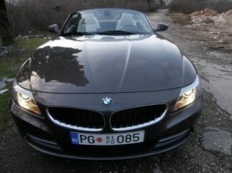 Zhavanna auf Abwegen.JPG