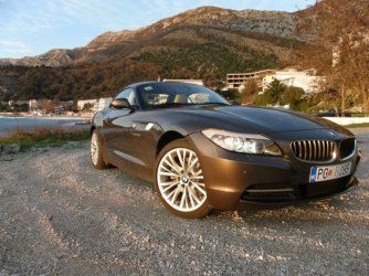 Kennzeichen vorn.JPG