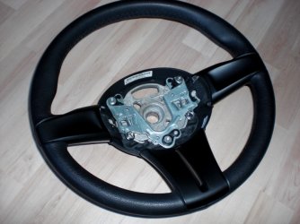 z4 Lenkrad.jpg