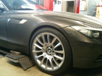 zwanigzoll4web.jpg zwanigzoll4web.jpg