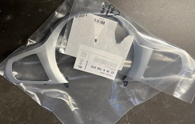 G29 Lenkradspange 32 30 8 746 676.jpg G29 Lenkradspange 32 30 8 746 676.jpg