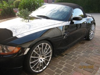 BMW Z4 2456..jpg
