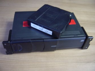 E46 CD Wechsler 1..JPG