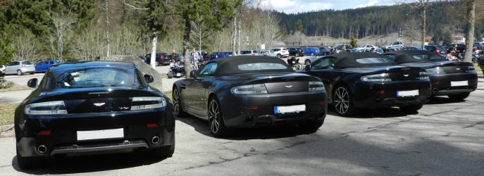 Aston-Martin 2.jpg