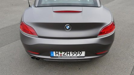 ZettiHi..jpg