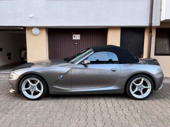 BMW Z4 Nikita-2.jpg