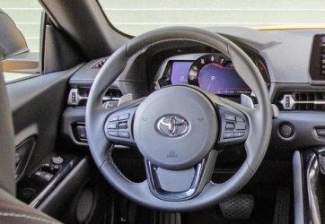 Supra Lenkrad alt.jpeg