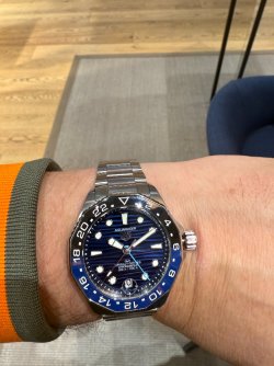 Aquarcer Prof. 300GMT Blue.JPG