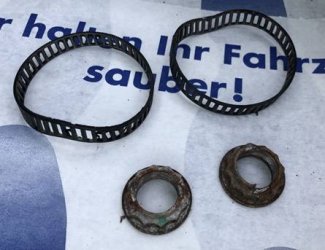 Ein Bild, das Kreis, Im Haus enthält.  KI-generierte Inhalte können fehlerhaft sein.
