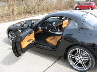 Z4 sDrive35i_0051x.jpg