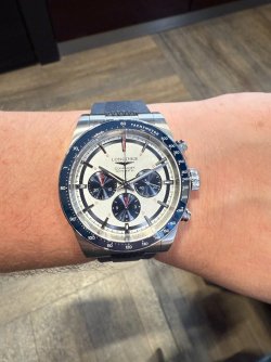 Conquest Chronograph 42mm.JPG