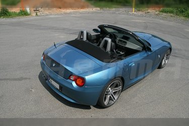 zroadster075.jpg
