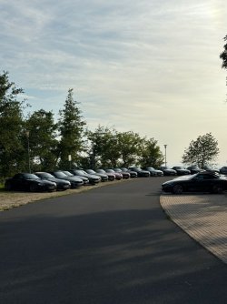 Parkplatz 2.jpg