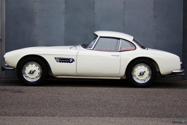 1957-bmw-507-220-466466921.jpg