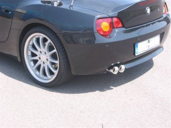 Z4 Auspuff.jpg