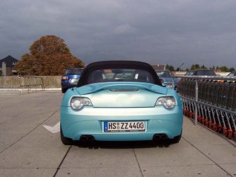 Perl blau hinten klein.jpg