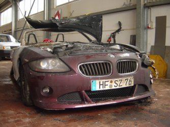Z4_nach_brannt_03.jpg