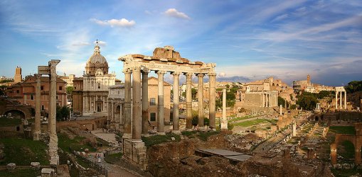 800px-Forum_Romanum_Rom.jpg