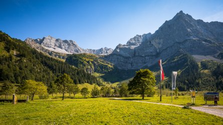 Engalm-Grosser-Ahornboden-014.jpg Engalm-Grosser-Ahornboden-014.jpg