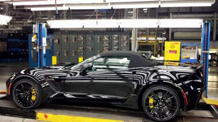 black_corvette.jpg black_corvette.jpg