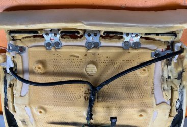 Bildschirmfoto 2025-11-02 um 19.56.34.jpg