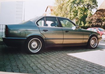 E34_2.jpg