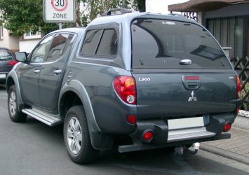 Mitsubishi_L200_rear_20071012.jpg Mitsubishi_L200_rear_20071012.jpg