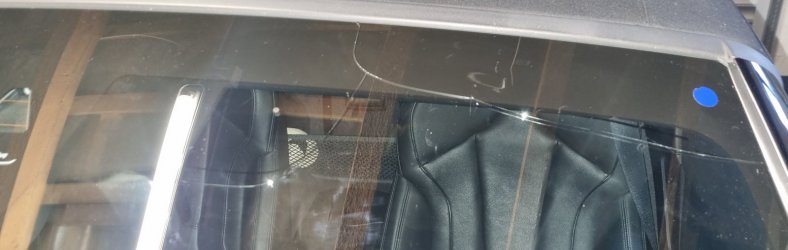 Scheibe gerissen.jpg