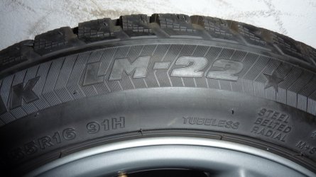 Bridgestone LM 22.jpg Bridgestone LM 22.jpg