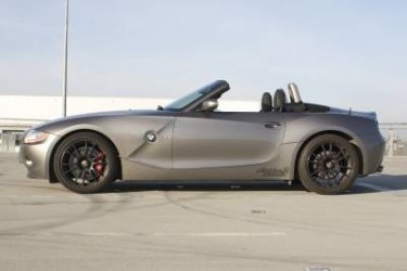 BMW-Z4-3-0-tSqQ.jpg