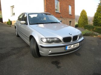 Auto-2010-BMW-325xi-001k.jpg