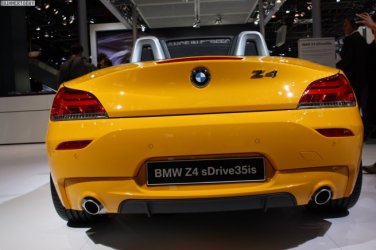 BMW-Z4-sDrive35is-Atacama-Gelb-Paris-2010-30-655x436.jpg