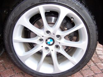 BMW Winterräder I.jpg BMW Winterräder I.jpg