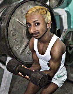 0212081433_m_bodybuilder_smallest2.jpg