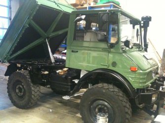 Unimog 02.jpg