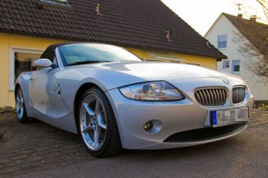 z4_front.jpg z4_front.jpg