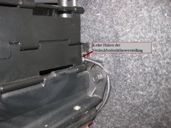 19. Detail Bowdenzugdurchführung_2.jpg