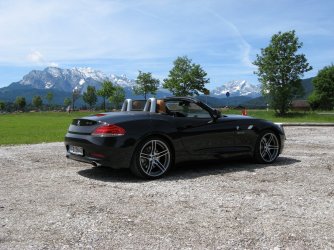 Z4 sDrive 35i_2012.jpg