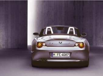 z4_rear_original.jpg