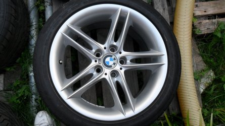 Felge hinten rechts.JPG