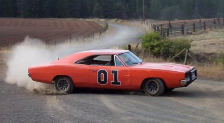 dukes-of-hazzard-general-lee-dodge-charger-rightjpg.jpg