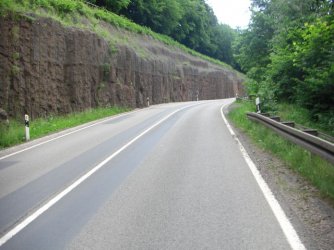 04_Hangsicherung_an_der_Nordauffahrt.jpg